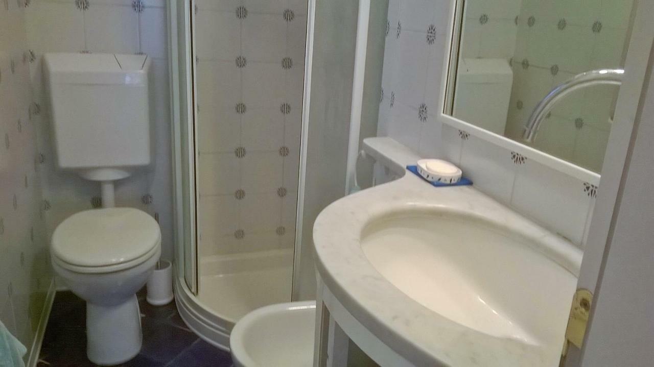Maru Appartement Levanto Buitenkant foto